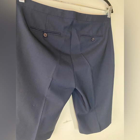 THEORY Navy Blue Virgin Wool Bermuda Shorts Size 8 - Picture 5 of 7